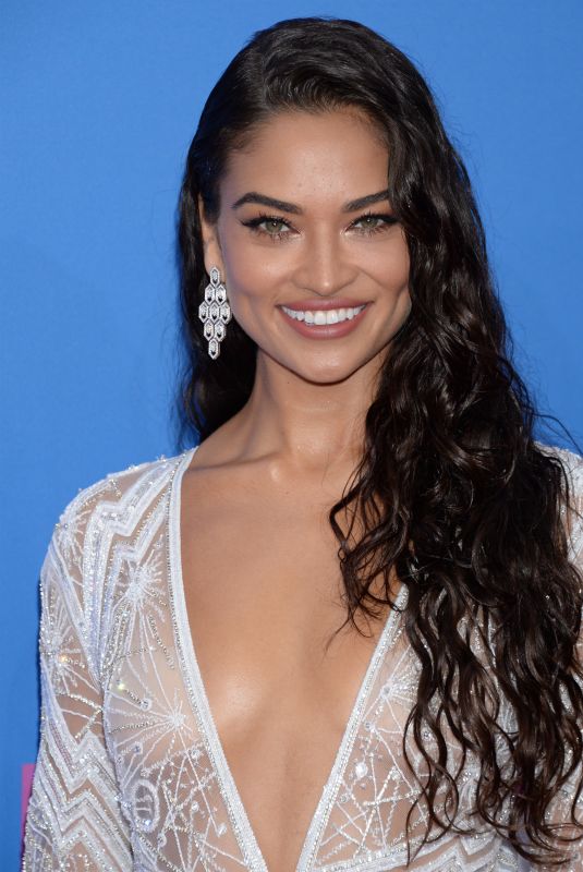 SHANINA SHAIK at MTV Video Music Awards in New York 08/20/2018