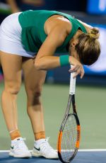 SIMONA HALEP at Western and Southern Open at Lindner Family Tennis Center in Mason 08/15/2018