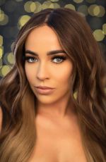 STEPHANIE DAVIS for Her New Eyelashes with JYY Llondon, August 2018