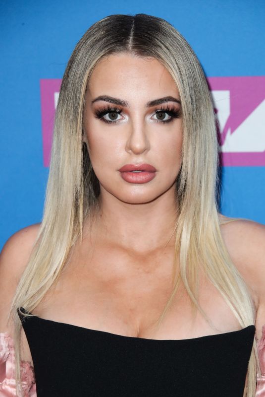 TANA MONGEAU at MTV Video Music Awards in New York 08/20/2018