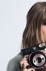 TAYLOR SWIFT for Fujifilm Instax Square SQ6 Taylor Swift Edition Camera