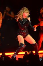TAYLOR SWIFT Performs at Hard Rock Stadium in Miami 08/18/2018