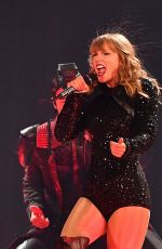 TAYLOR SWIFT Performs at Her Reputation Tour in Detroit 08/28/2018