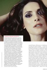 WINONA RYDER in Psychologies Magazine, September 2018