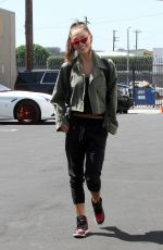 ALEXIS REN Arrives at DWTS Studio in Los Angeles 09/21/2018
