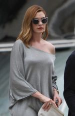 ANNE HATHAWAY and Adam Shulman Out in Venice 09/01/2018