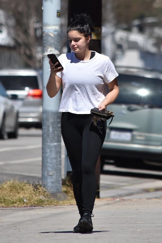 ARIEL WINTER Heading to a Nail Salon in Hollywood 09/14/2018