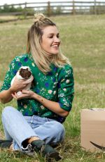 ASHLEY ROBERTS at Face of Amazon Pets