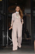 BLAKE LIVELY Leaves Corinthia Hotel in London 09/17/2018