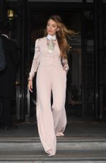 BLAKE LIVELY Leaves Corinthia Hotel in London 09/17/2018