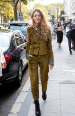 BLAKE LIVELY Leaves Her Hotel in Paris 09/20/2018