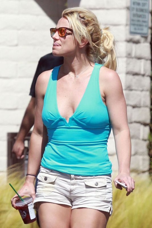 BRITNEY SPEARS Out in Los Angeles 09/26/2018