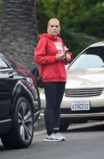BUSY PHILIPPS Out and About in Los Angeles 09/25/2018