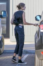 CINDY CRAWFORD and KAIA GERBER Shopping at Trancas Market in Malibu 09/16/2018