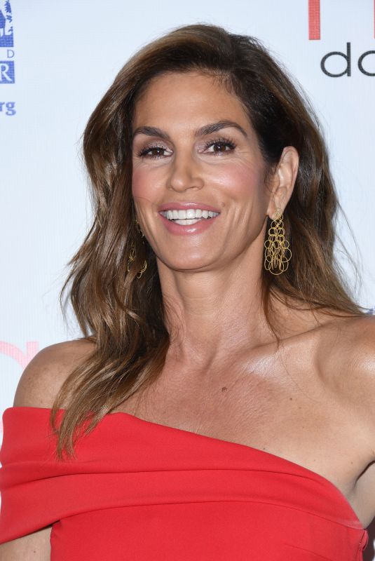 CINDY CRAWFORD at Daytime Hollywood Beauty Awards 2018 in Hollywood 09/14/2018