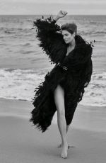 CINDY CRAWFORD in Vogue Magazine, Spain October 2018 Issue