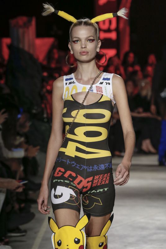 DAPHNE GROENEVELD at GCDS Runway Show at MFW in Milan 09/22/2018