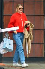 DOUTZEN KROES Out Shopping in New York 09/12/2018