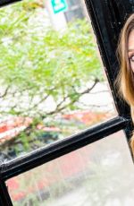 ELIZABETH OLSEN for Coveteur, September 2018