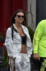 EMILY RATAJKOWSKI Walks Her Dog in New York 09/08/2018