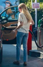 EMMA ROBERTS at a Gas Station in Los Feliz 09/23/2018