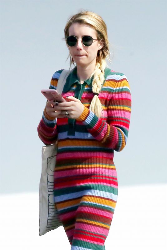 EMMA ROBERTS Out and About in Hollwood 09/24/2018