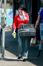 EMMA ROBERTS Out for Breakfast in Los Feliz 09/12/2018