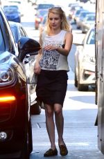 EMMA ROBERTS Pick Up Her Mail in Los Angeles 09/24/2018