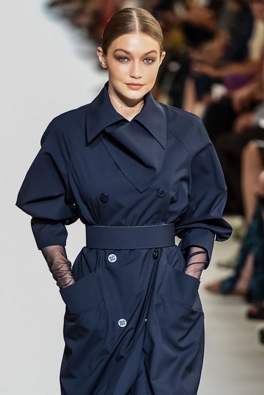 GIGI HADID at Max Mara Runway Show at MFW in Milan 09/20/2018