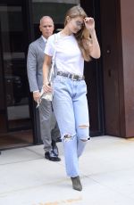 GIGI HADID in Ripped Jeans Leaves Her Apartment in New York 09/06/2018