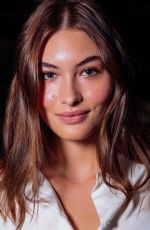 GRACE ELIZABETH at Alberta Ferretti Runway Show at Milan Fashion Week 09/19/2018