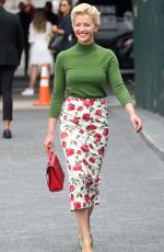 GRETCHEN MOL Out at New York Fashion Week 09/12/2018