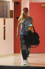 GWEN STEFANI Out in Beverly Hills 09/22/2018
