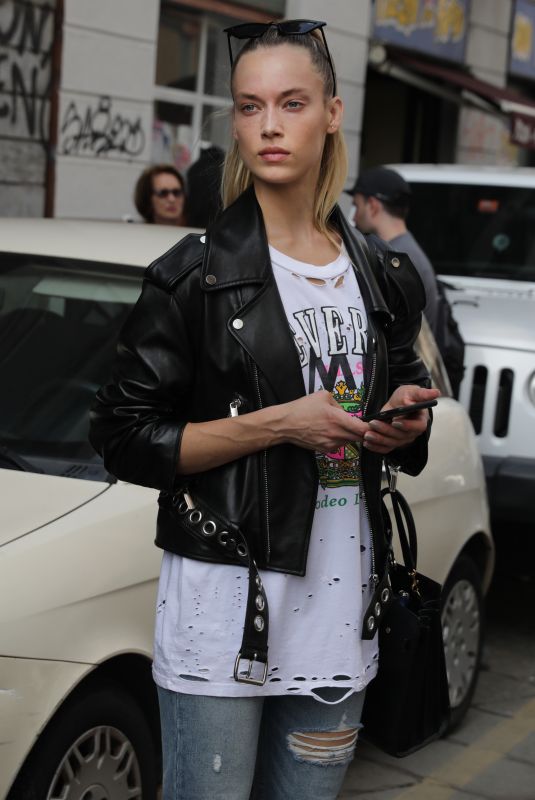 HANNAH FERGUSON Out and About in Milan 09/19/2018