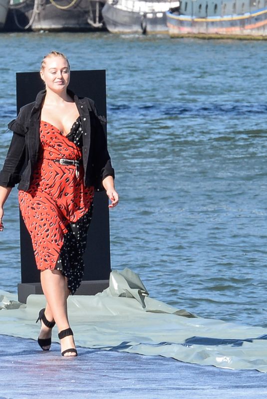ISKRA LAWRENCE at L