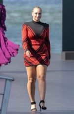 ISKRA LAWRENCE at L