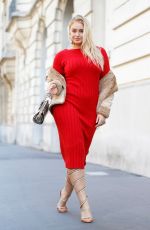 ISKRA LAWRENCE Out in Paris 09/27/2018