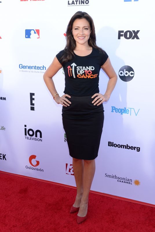 ITALIA RICCI at Stand Up to Cancer Live in Los Angeles 09/07/2018
