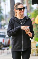 JENNIFER GARNER Out and About in Los Angeles 09/26/2018