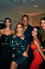 JENNIFER LOPEZ and Friends on the Backstage of Her Show in Las Vegas 09/22/2018