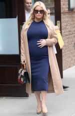 JESSICA SIMPSON Out and About in New York 09/20/2018