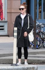 JULIANNE MOORE Heading to a Gym in New York 09/14/2018
