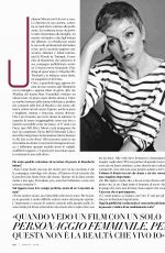 JULIANNE MOORE in Vanity Fair Magazine, September 2018