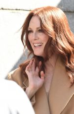 JULIANNE MOORE on the Set of L