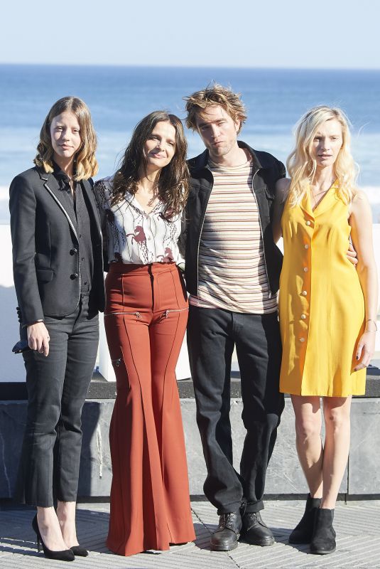 JULIETTE BINOCHE, MIA GOTH, AGATA BUZEK at High Life Photocall at San Sebastian Film Festival 09/27/2018
