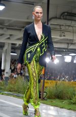 KARLIE KLOSS at Off White Show at Paris Fashion Week 09/27/2018