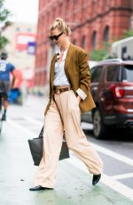 KARLIE KLOSS Out and About in New York 09/28/2018