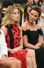 KATE BECKINSALE at Oscar De La Renta Show at New York Fashion Week 09/11/2018