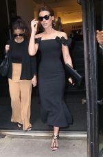 KATE BECKINSALE Leaves Oscar De La Renta Fashion Show in New York 09/11/2018