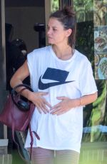 KATIE HOLMES Leaves a Gym in Atlanta 09/17/2018